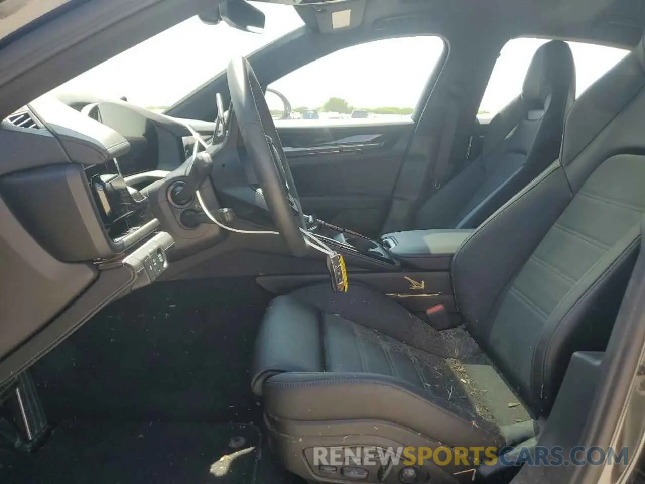 7 Photograph of a damaged car WP0AA2YA7RL001006 PORSCHE PANAMERA 2024
