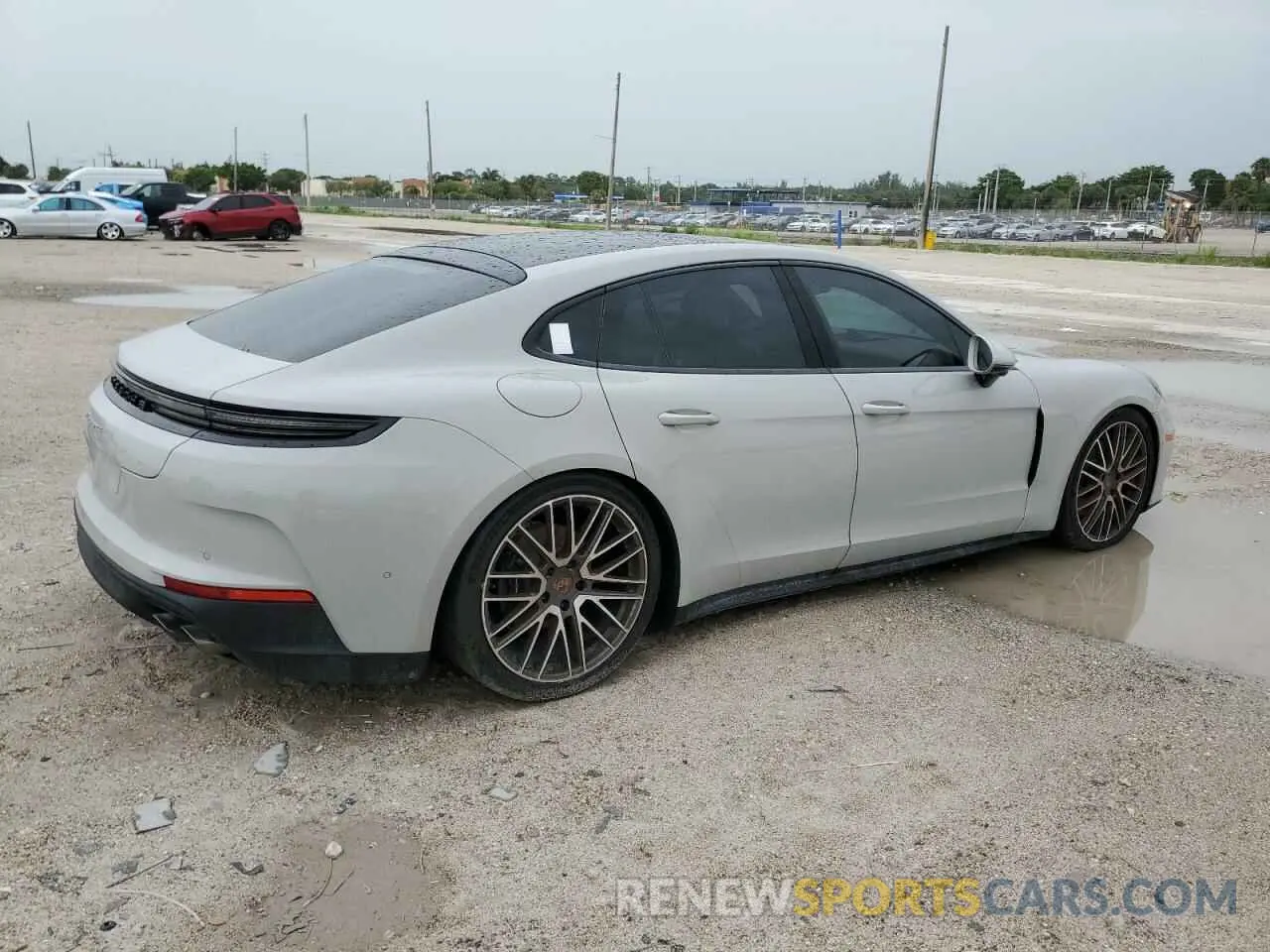 3 Photograph of a damaged car WP0AA2YA7RL005833 PORSCHE PANAMERA 2024