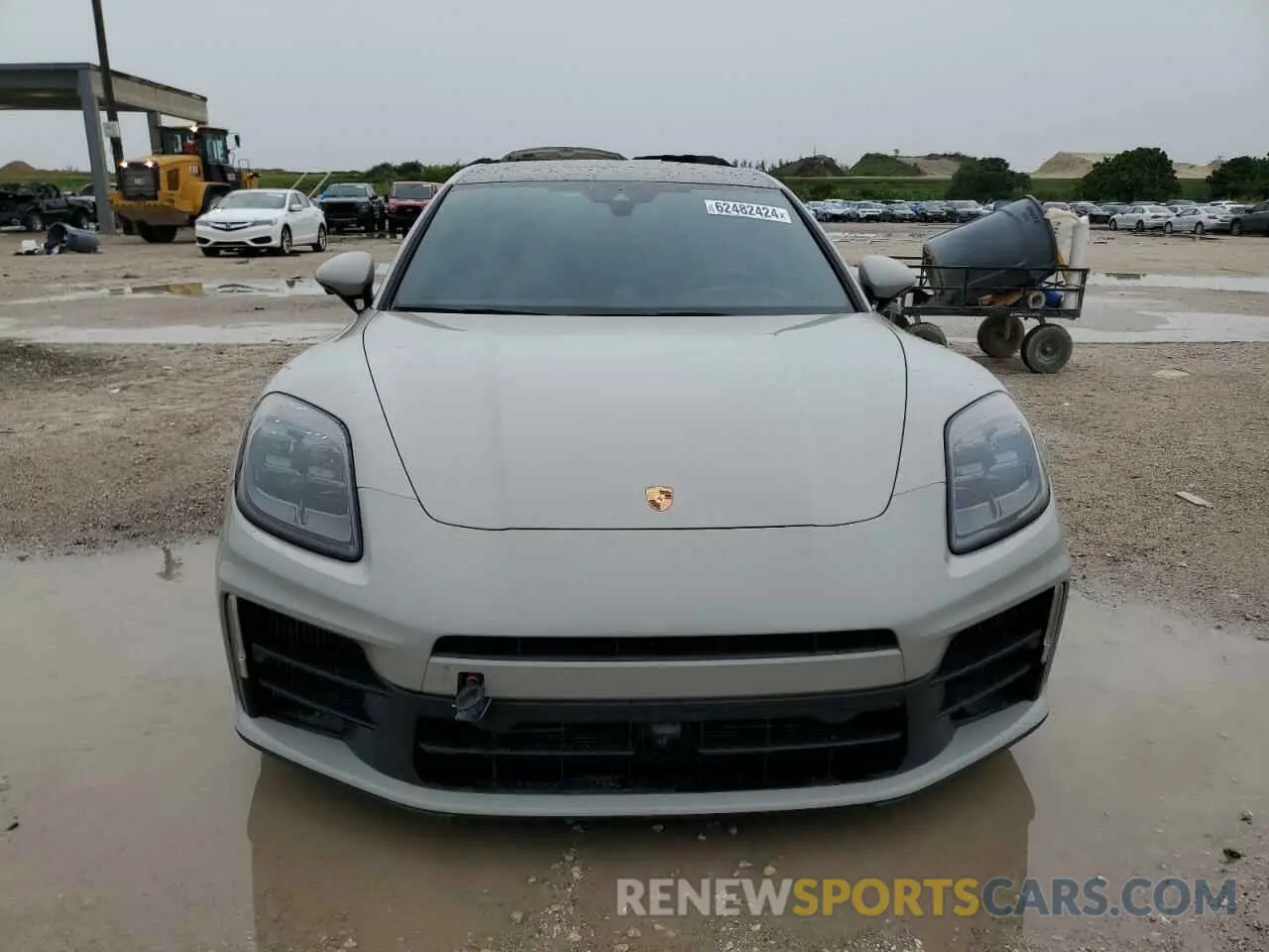 5 Photograph of a damaged car WP0AA2YA7RL005833 PORSCHE PANAMERA 2024