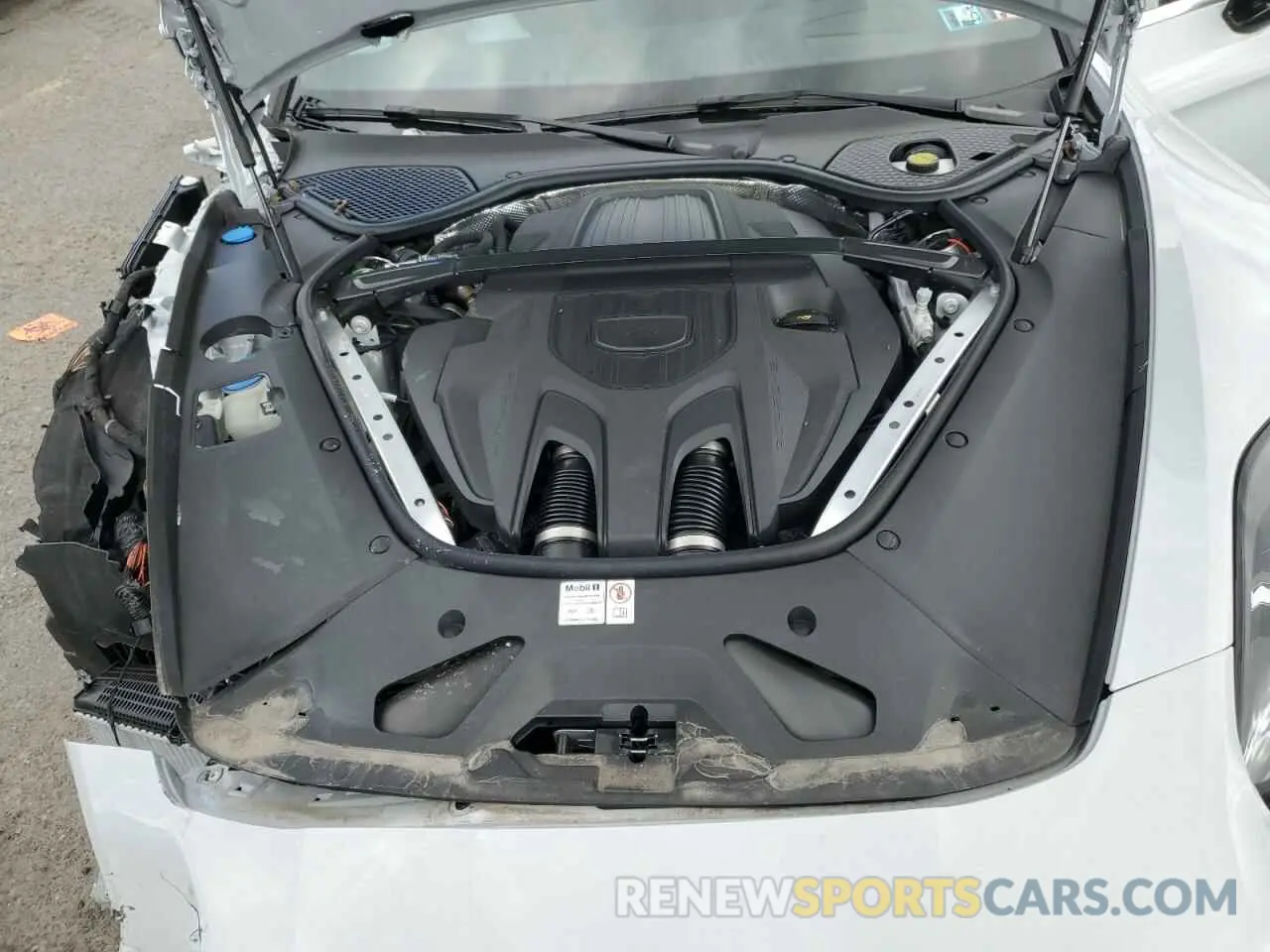 11 Photograph of a damaged car WP0AA2YA8RL007476 PORSCHE PANAMERA 2024