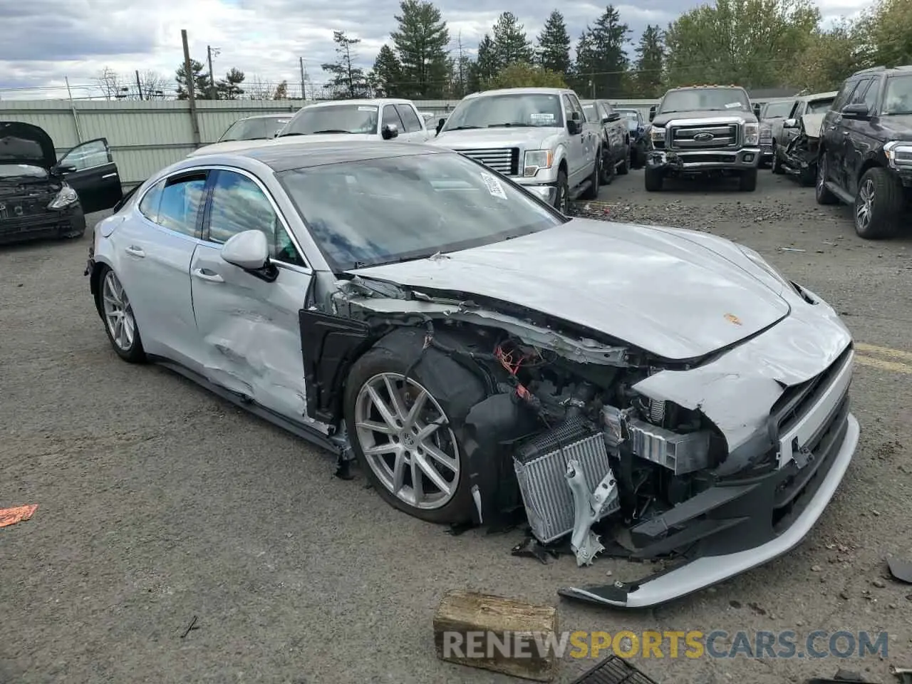 4 Photograph of a damaged car WP0AA2YA8RL007476 PORSCHE PANAMERA 2024