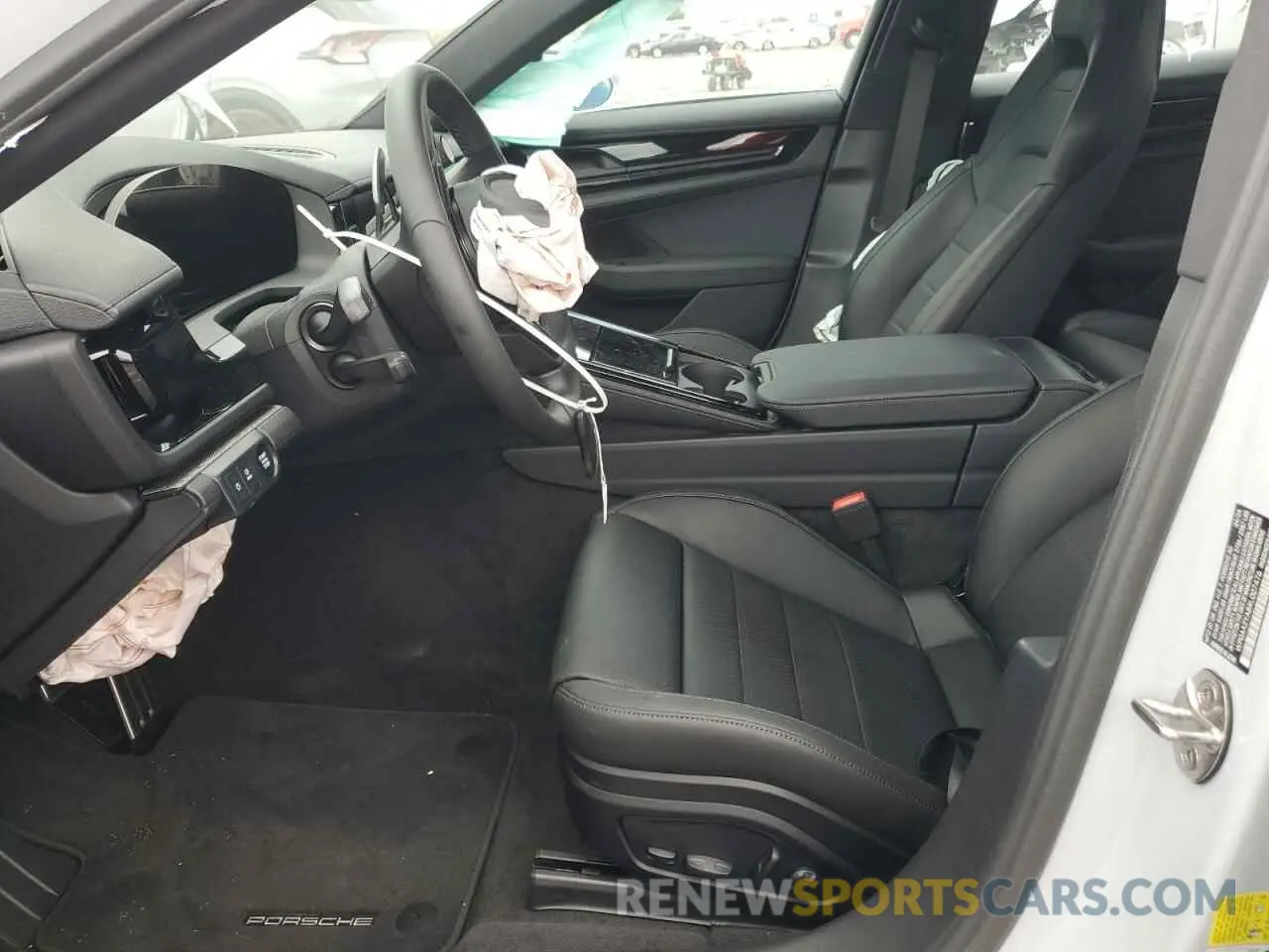 7 Photograph of a damaged car WP0AA2YA8RL007476 PORSCHE PANAMERA 2024