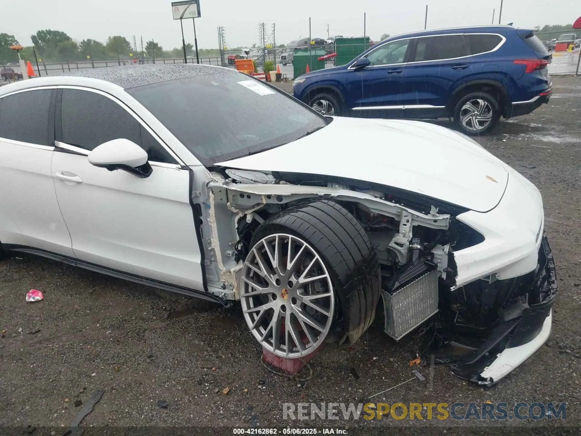 6 Photograph of a damaged car WP0AA2YA8SL000257 PORSCHE PANAMERA 2025