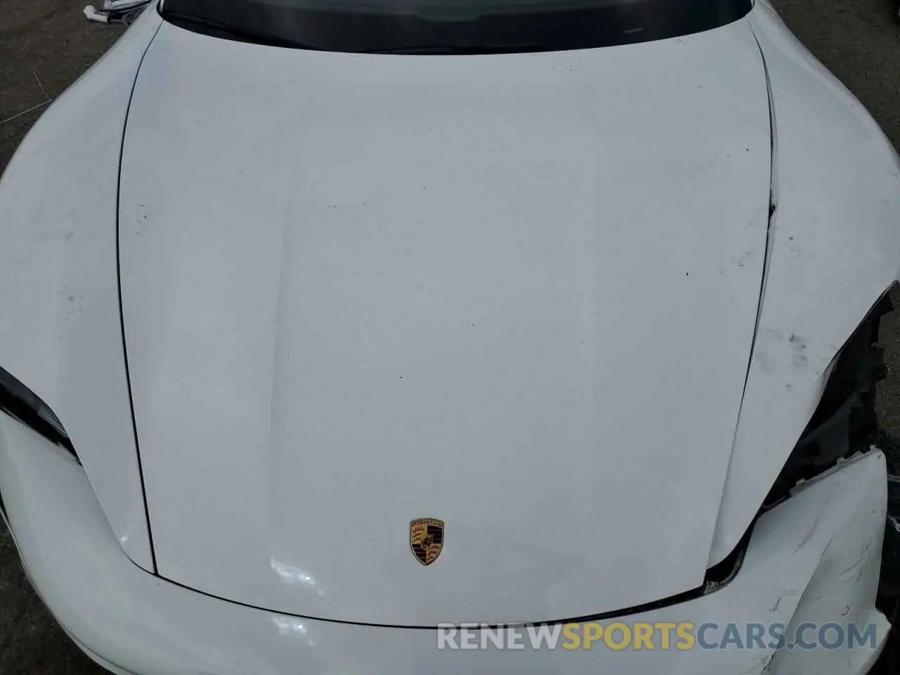 11 Photograph of a damaged car WP0AB2Y10LSA51954 PORSCHE TAYCAN 2020