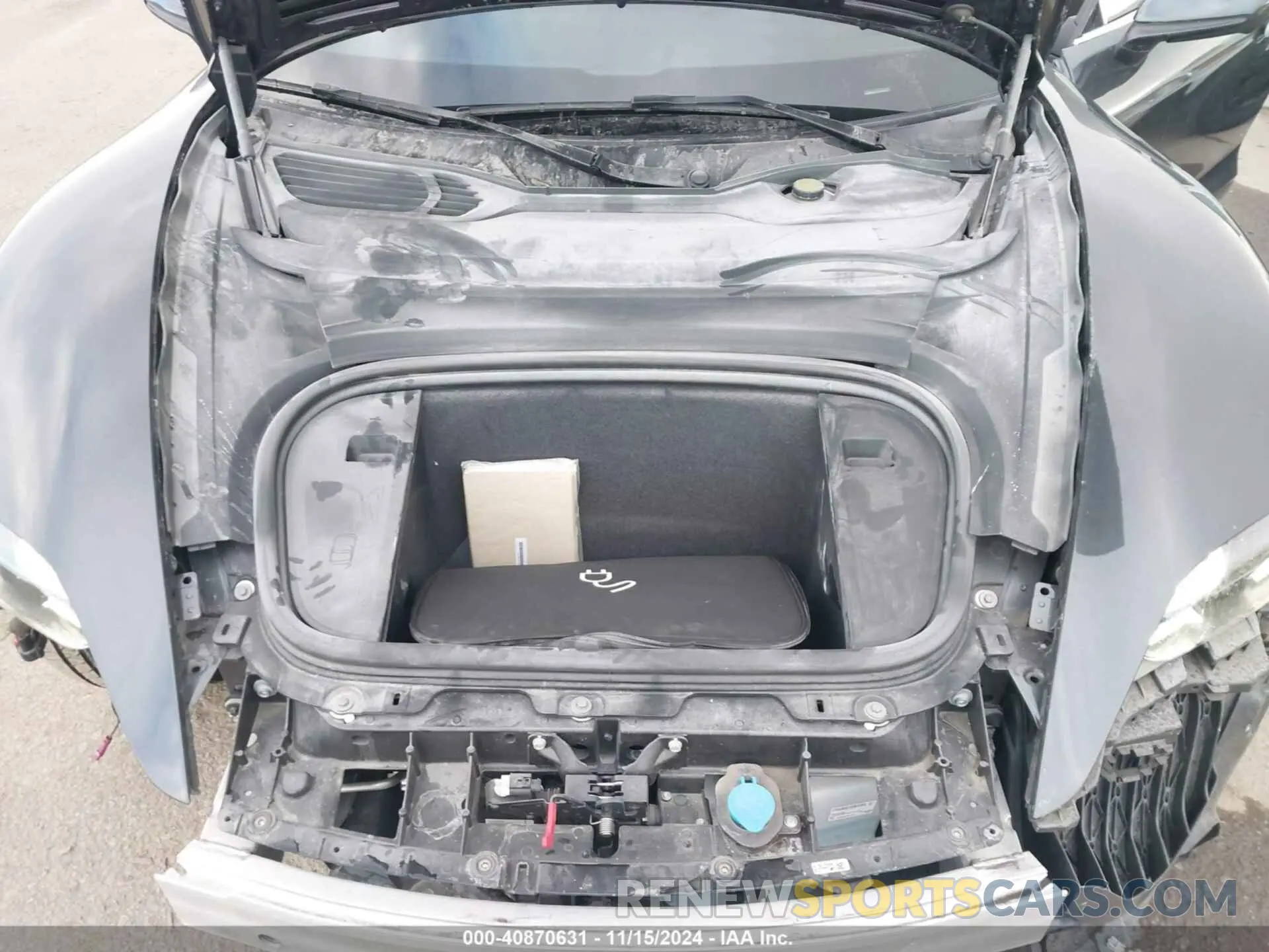 10 Photograph of a damaged car WP0AB2Y11LSA54278 PORSCHE TAYCAN 2020