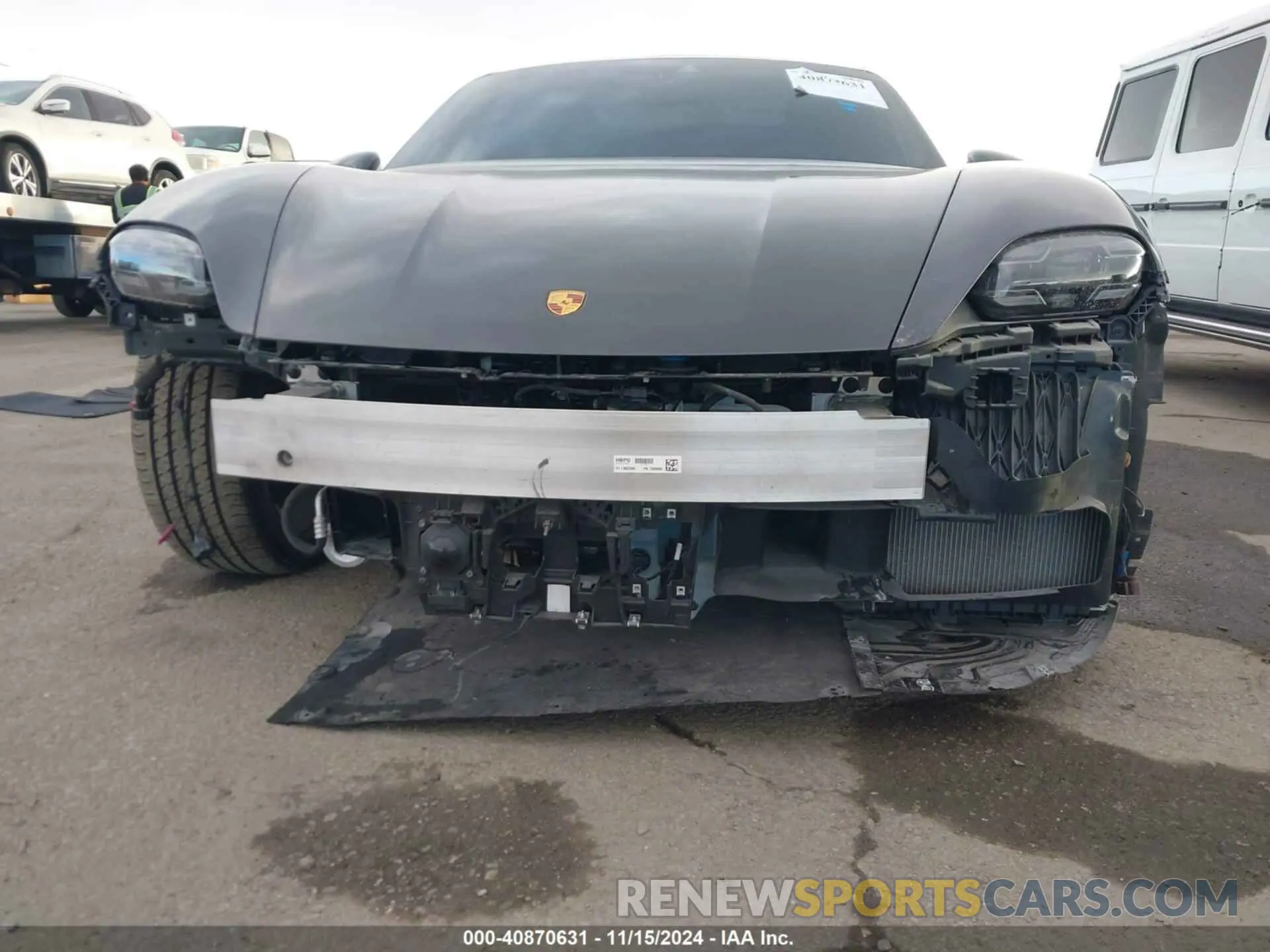6 Photograph of a damaged car WP0AB2Y11LSA54278 PORSCHE TAYCAN 2020