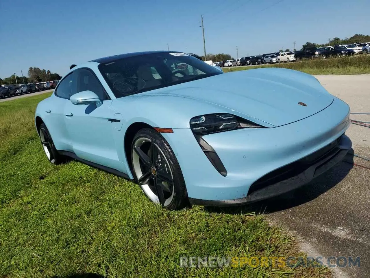 4 Photograph of a damaged car WP0AB2Y13LSA51883 PORSCHE TAYCAN 2020