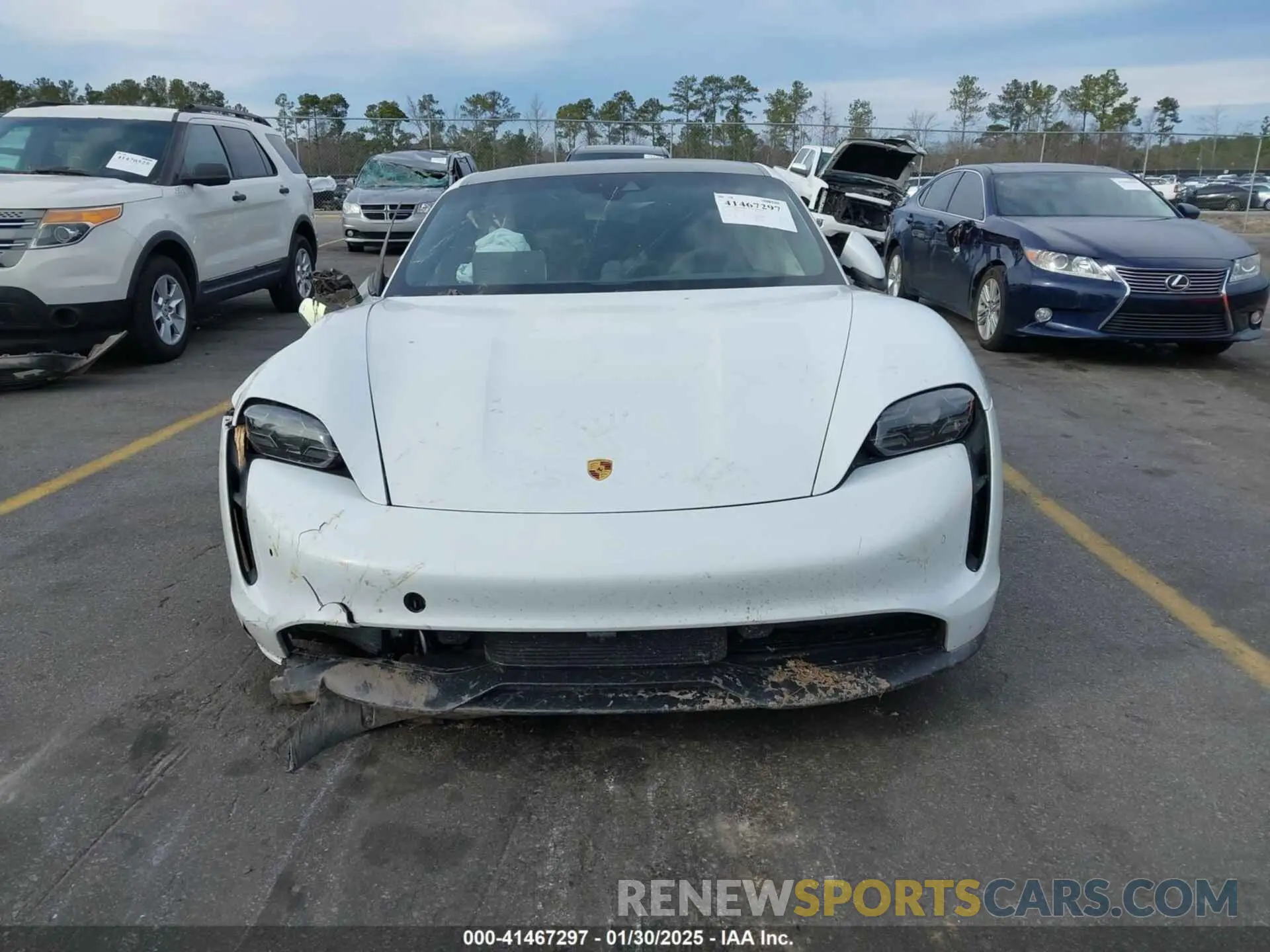 12 Photograph of a damaged car WP0AB2Y19LSA52181 PORSCHE TAYCAN 2020