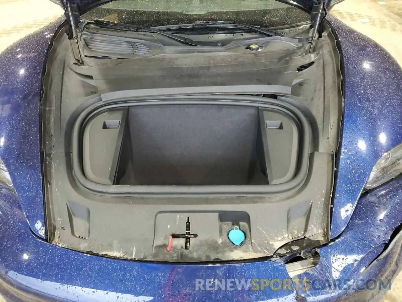 11 Photograph of a damaged car WP0AB2Y1XLSA53565 PORSCHE TAYCAN 2020