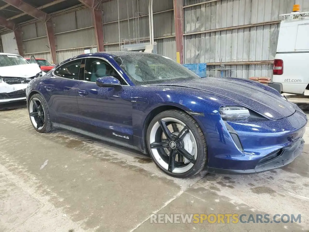 4 Photograph of a damaged car WP0AB2Y1XLSA53565 PORSCHE TAYCAN 2020