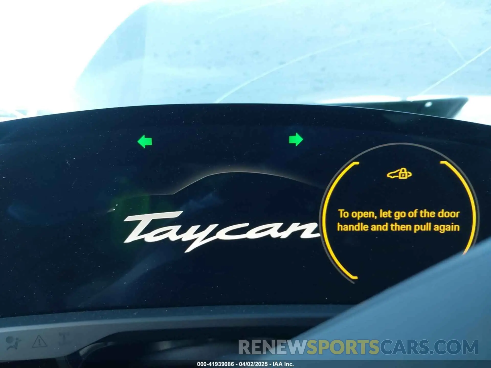 14 Photograph of a damaged car WP0AC2Y10LSA70758 PORSCHE TAYCAN 2020
