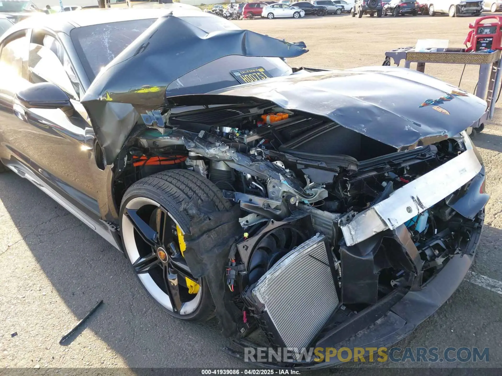 6 Photograph of a damaged car WP0AC2Y10LSA70758 PORSCHE TAYCAN 2020