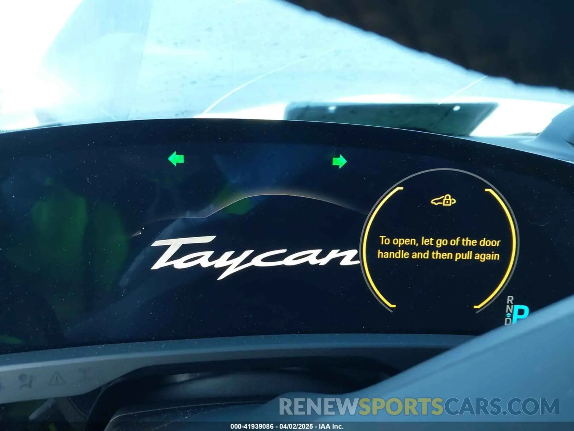 7 Photograph of a damaged car WP0AC2Y10LSA70758 PORSCHE TAYCAN 2020