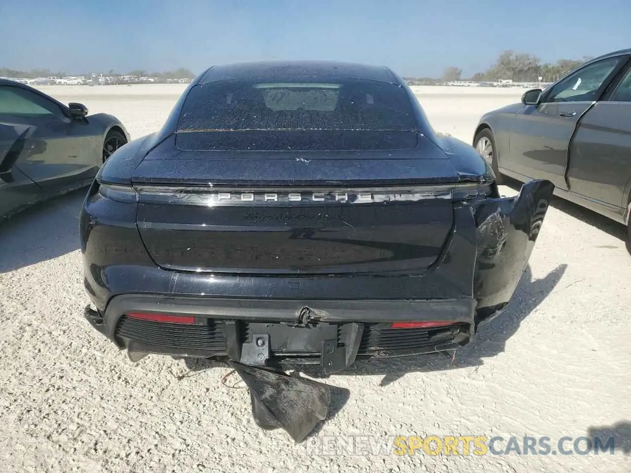 6 Photograph of a damaged car WP0AC2Y18LSA70751 PORSCHE TAYCAN 2020