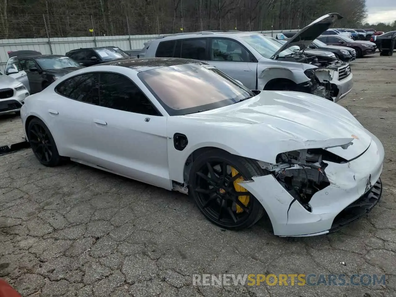 4 Photograph of a damaged car WP0AC2Y18LSA72290 PORSCHE TAYCAN 2020