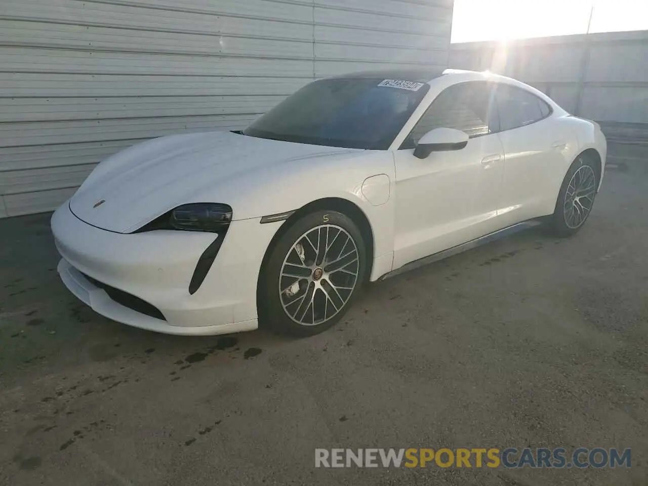 1 Photograph of a damaged car WP0AA2Y10MSA14326 PORSCHE TAYCAN 2021