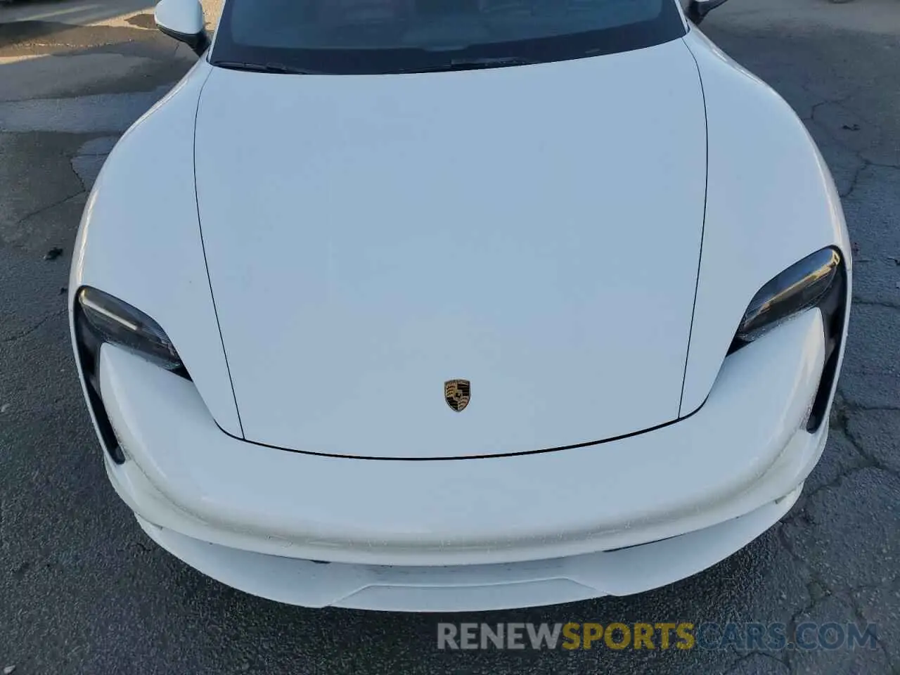 11 Photograph of a damaged car WP0AA2Y10MSA14326 PORSCHE TAYCAN 2021