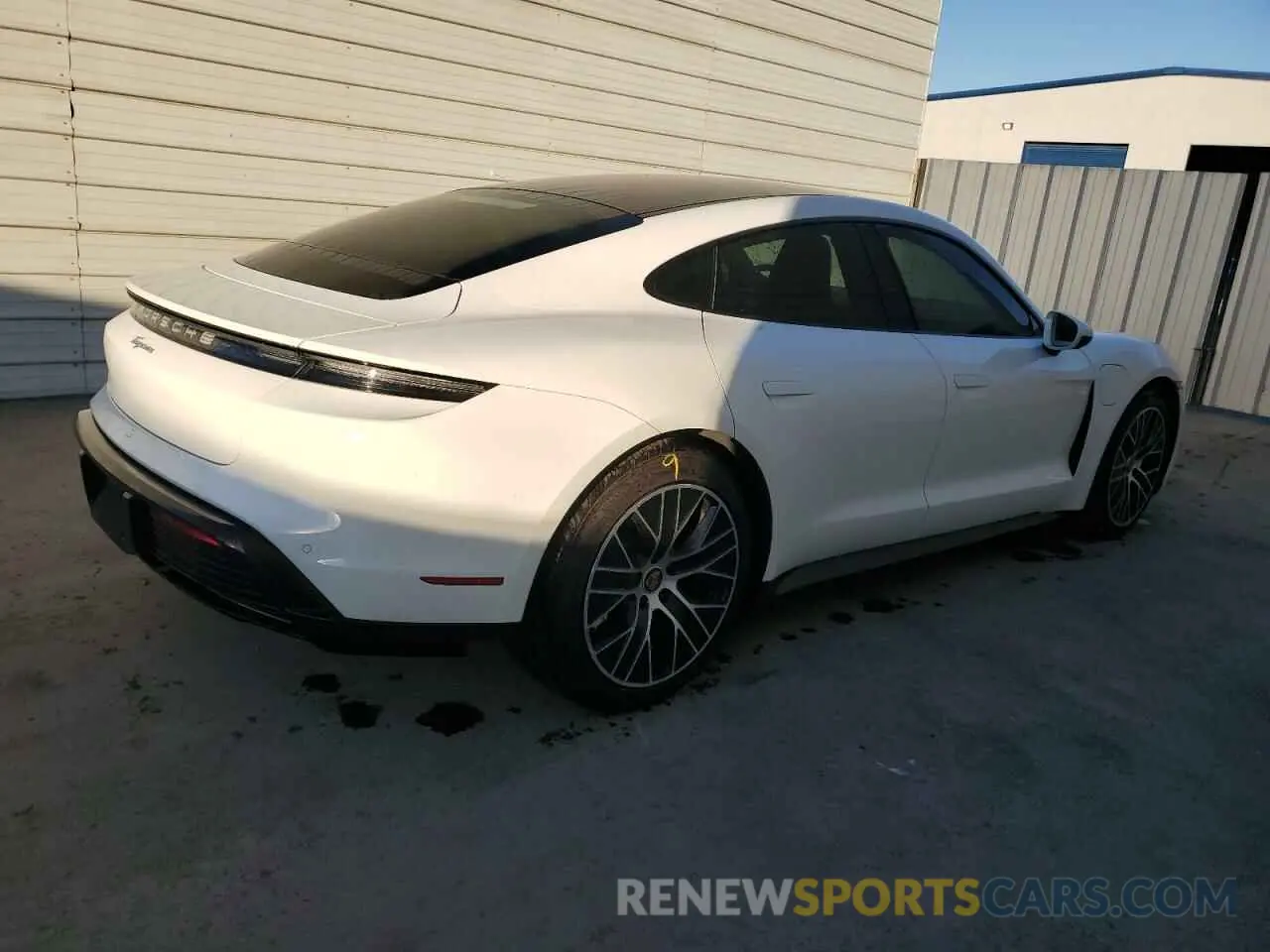 3 Photograph of a damaged car WP0AA2Y10MSA14326 PORSCHE TAYCAN 2021