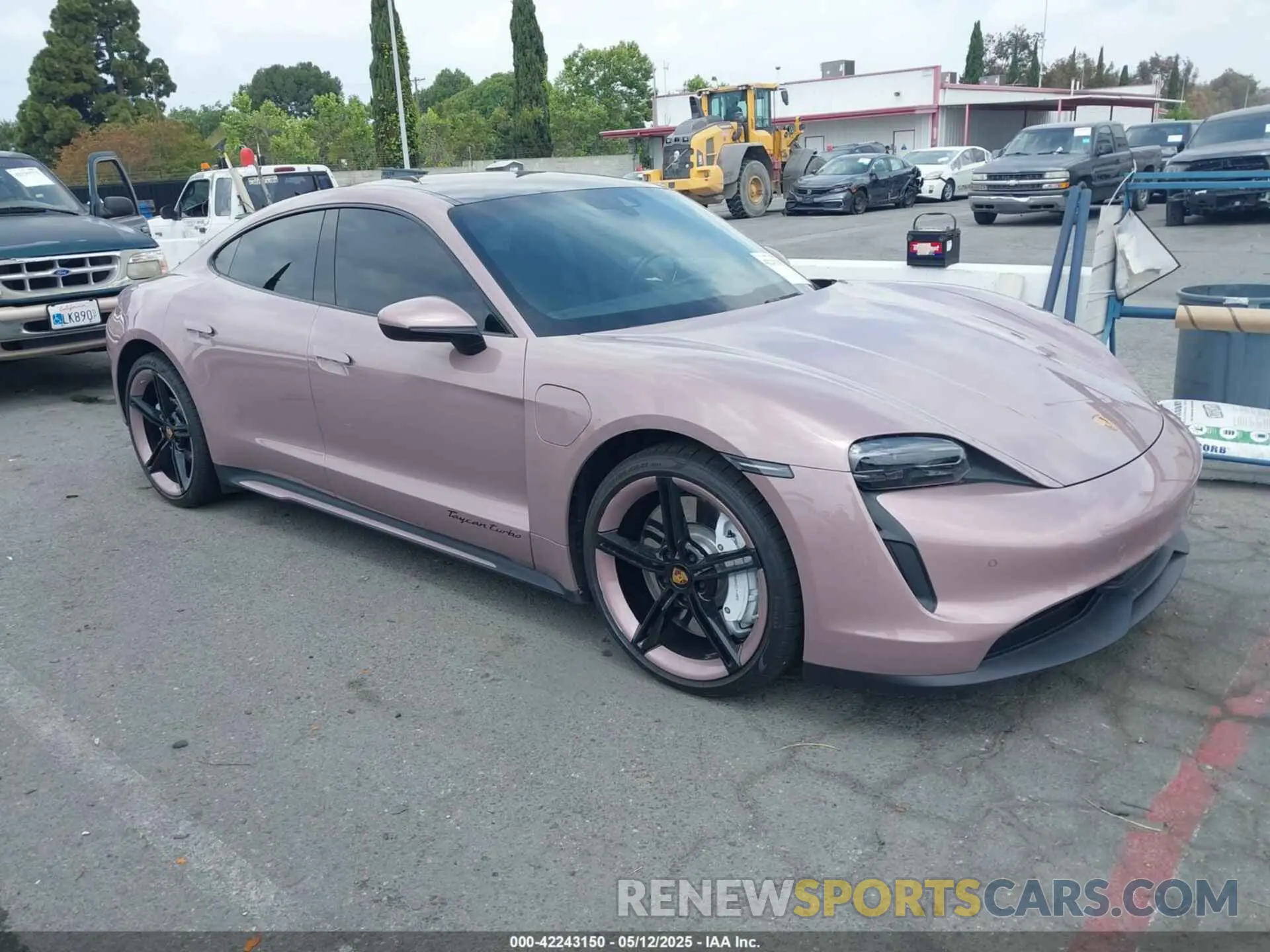 1 Photograph of a damaged car WP0AA2Y12MSA16174 PORSCHE TAYCAN 2021