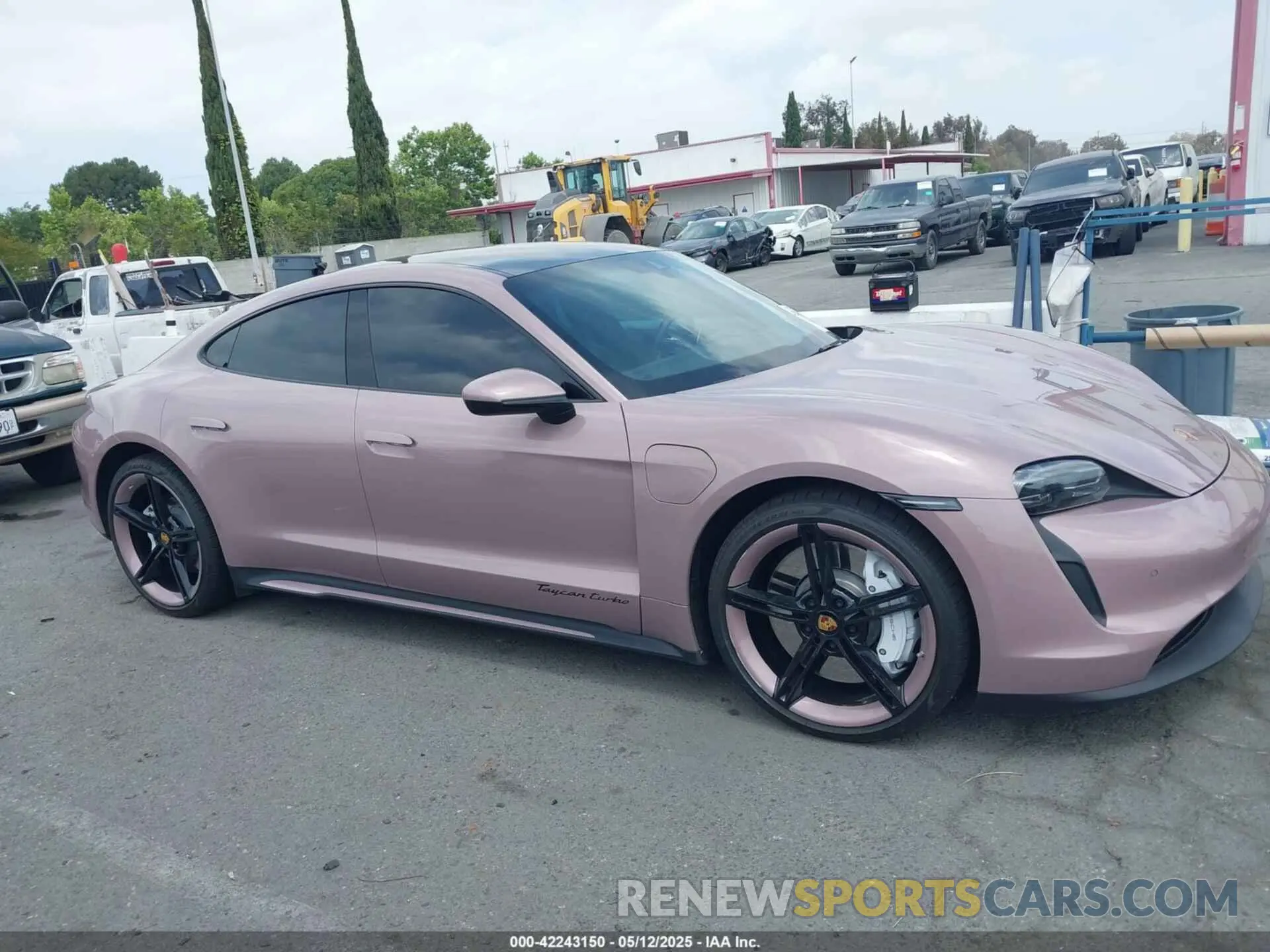 13 Photograph of a damaged car WP0AA2Y12MSA16174 PORSCHE TAYCAN 2021