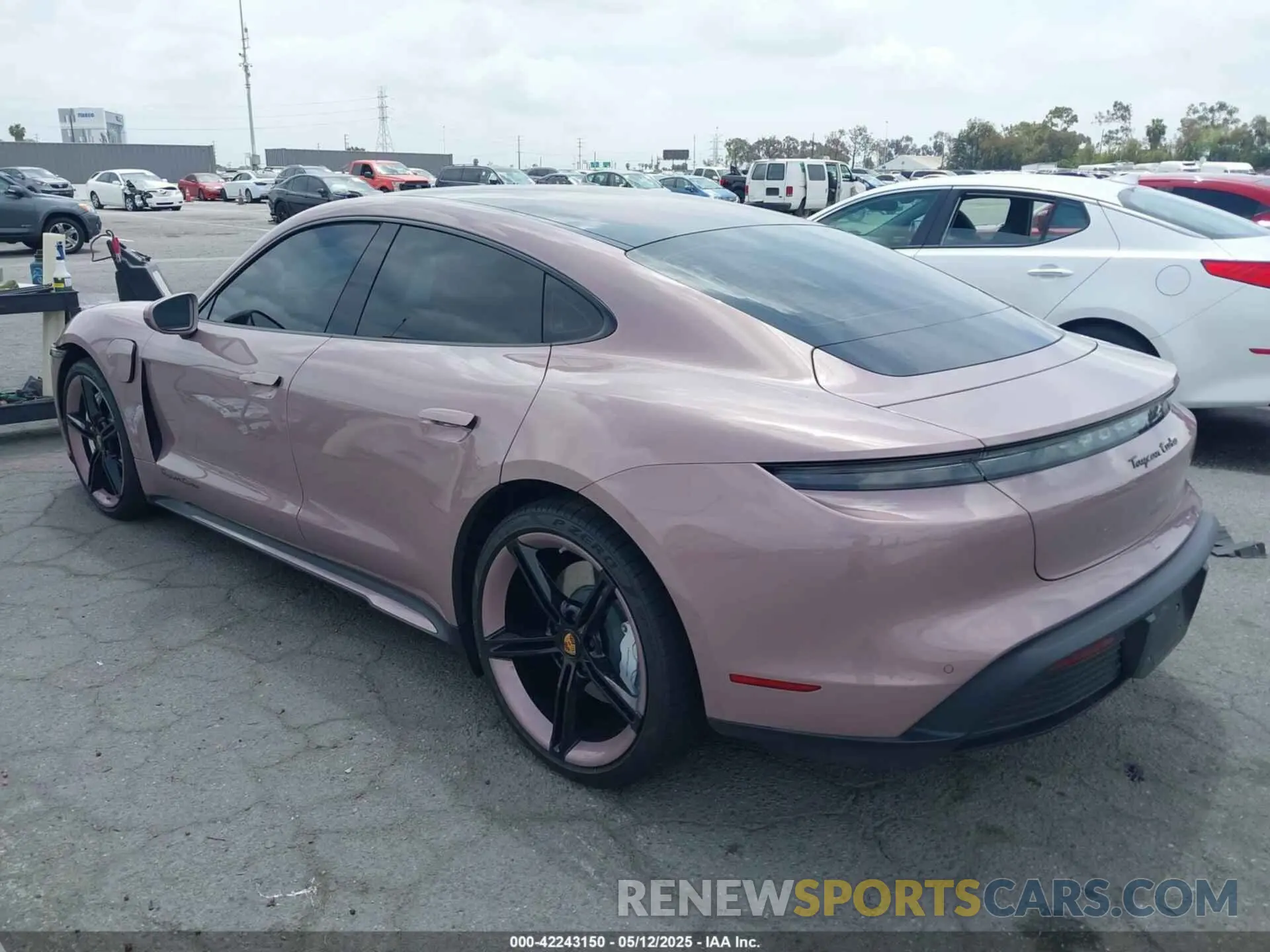 3 Photograph of a damaged car WP0AA2Y12MSA16174 PORSCHE TAYCAN 2021
