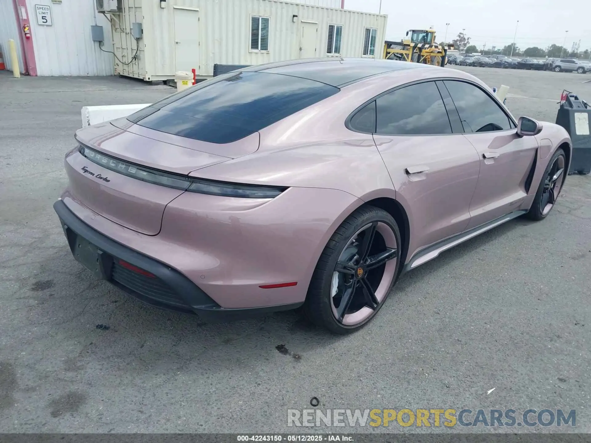 4 Photograph of a damaged car WP0AA2Y12MSA16174 PORSCHE TAYCAN 2021