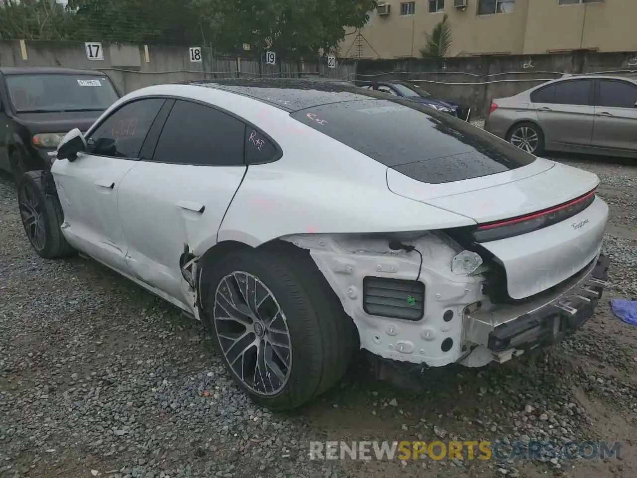 2 Photograph of a damaged car WP0AA2Y18MSA14736 PORSCHE TAYCAN 2021