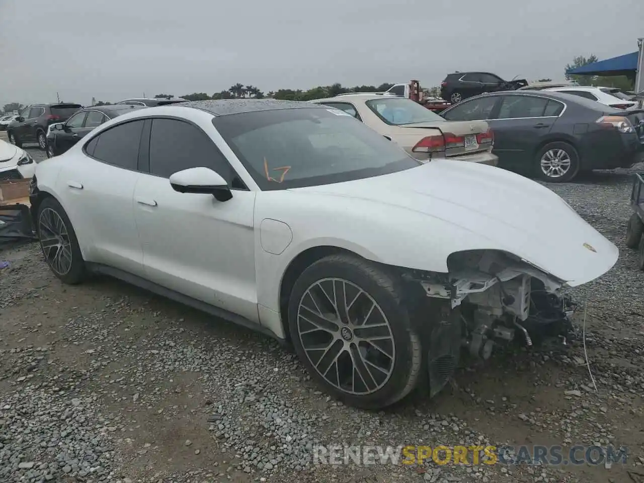 4 Photograph of a damaged car WP0AA2Y18MSA14736 PORSCHE TAYCAN 2021