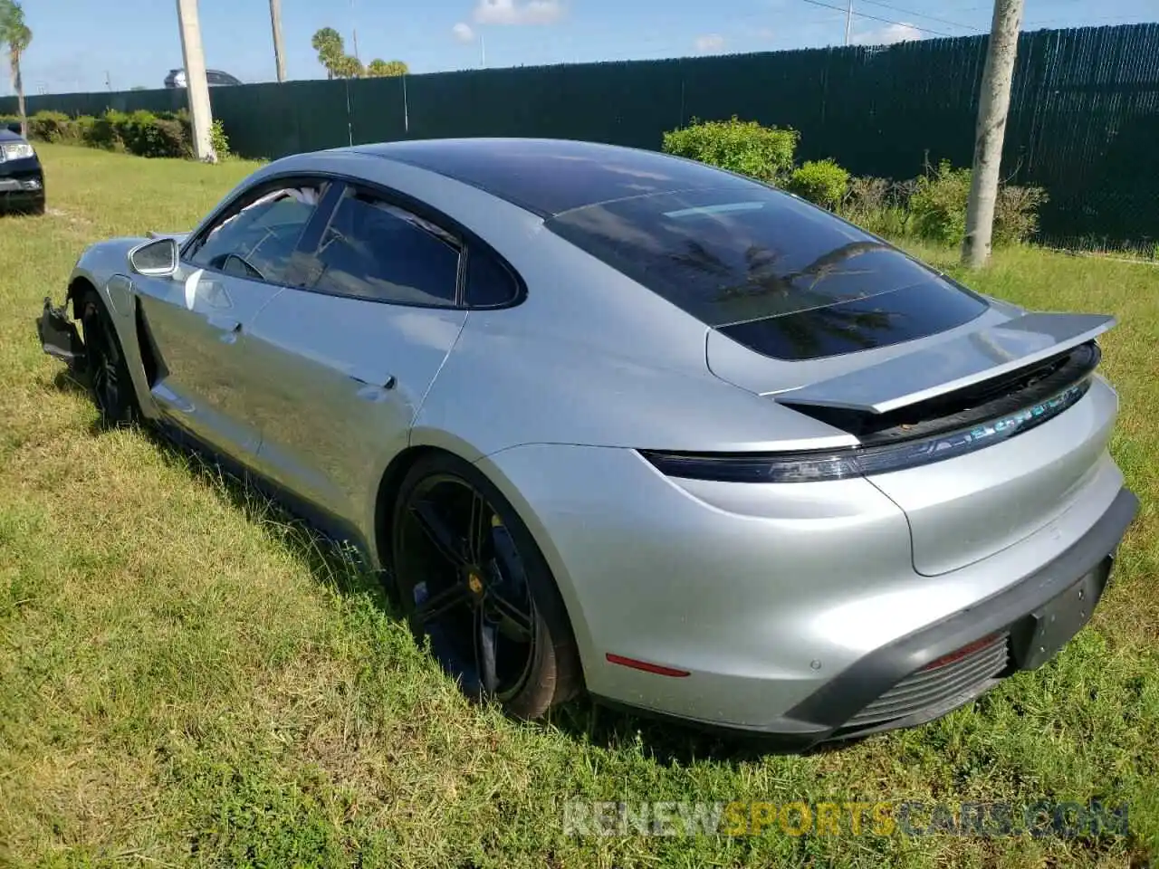 3 Photograph of a damaged car WP0AB2Y10MSA45136 PORSCHE TAYCAN 2021