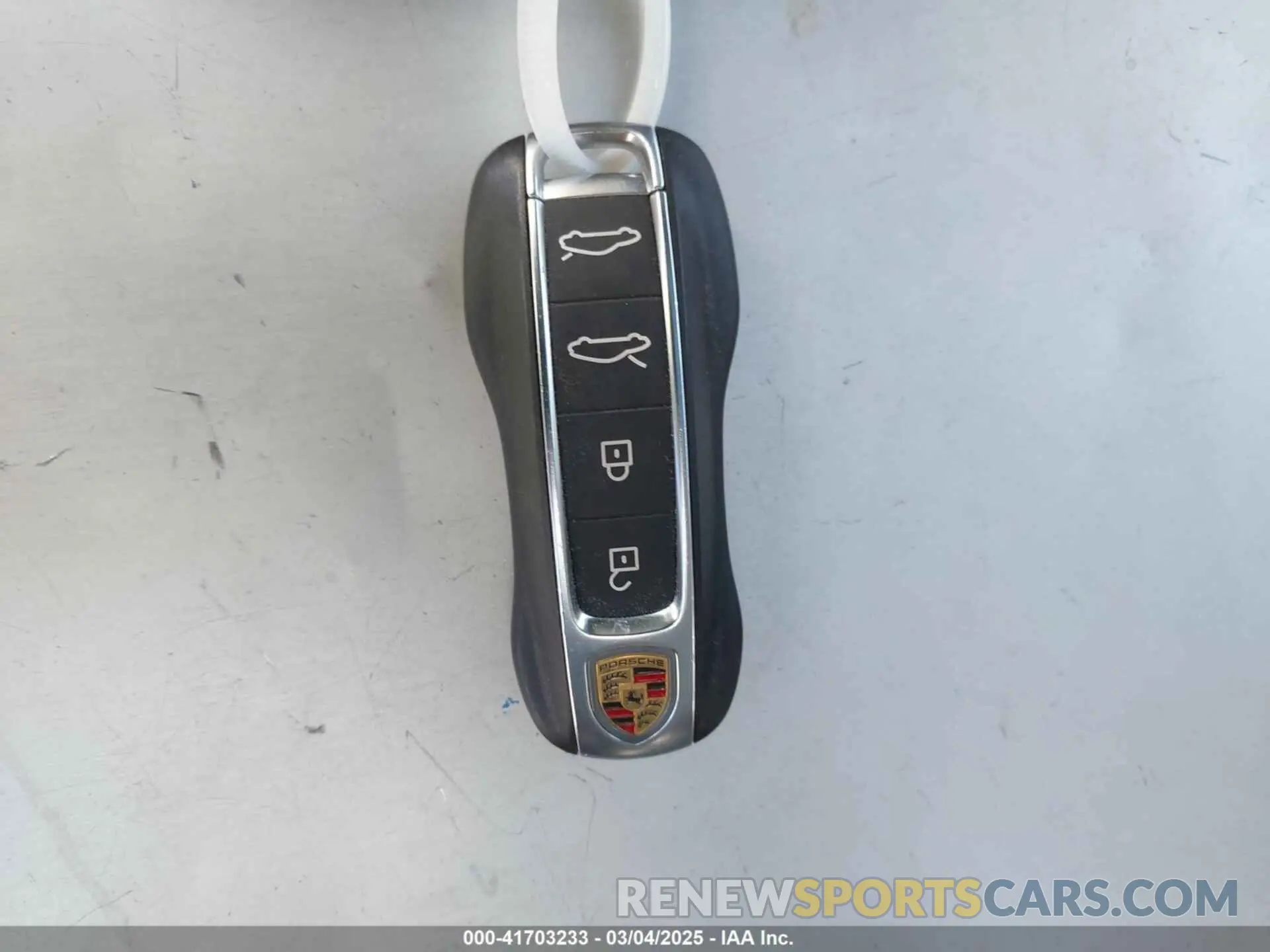 11 Photograph of a damaged car WP0AB2Y12MSA43873 PORSCHE TAYCAN 2021