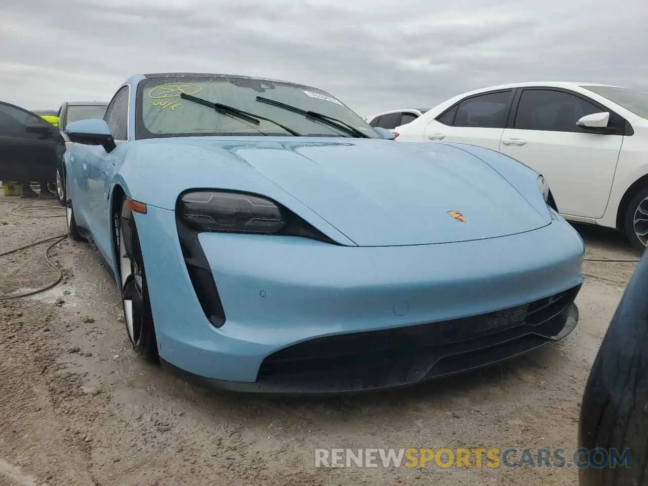 5 Photograph of a damaged car WP0AB2Y19MSA44020 PORSCHE TAYCAN 2021