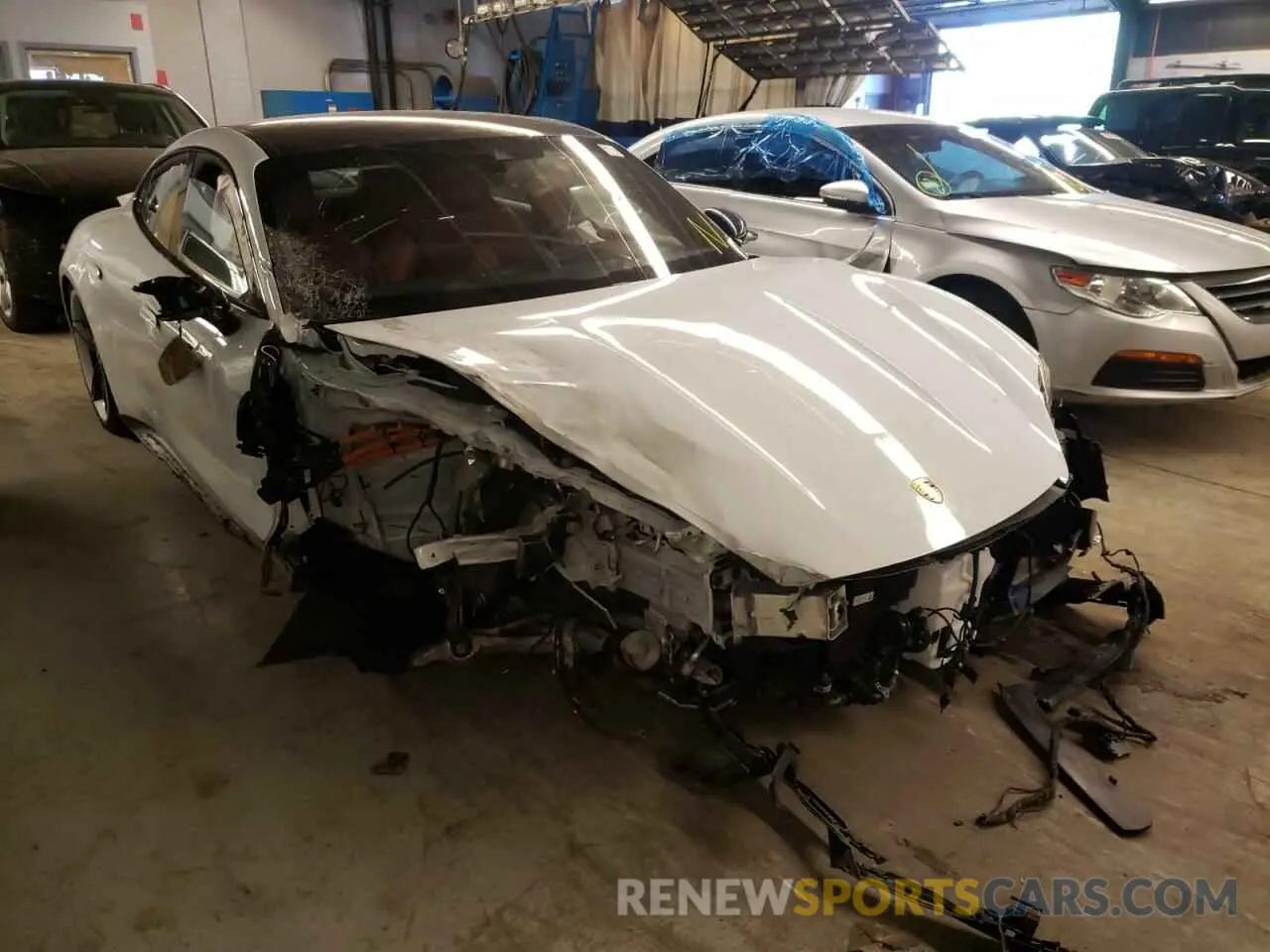 1 Photograph of a damaged car WP0AC2Y12MLA62060 PORSCHE TAYCAN 2021