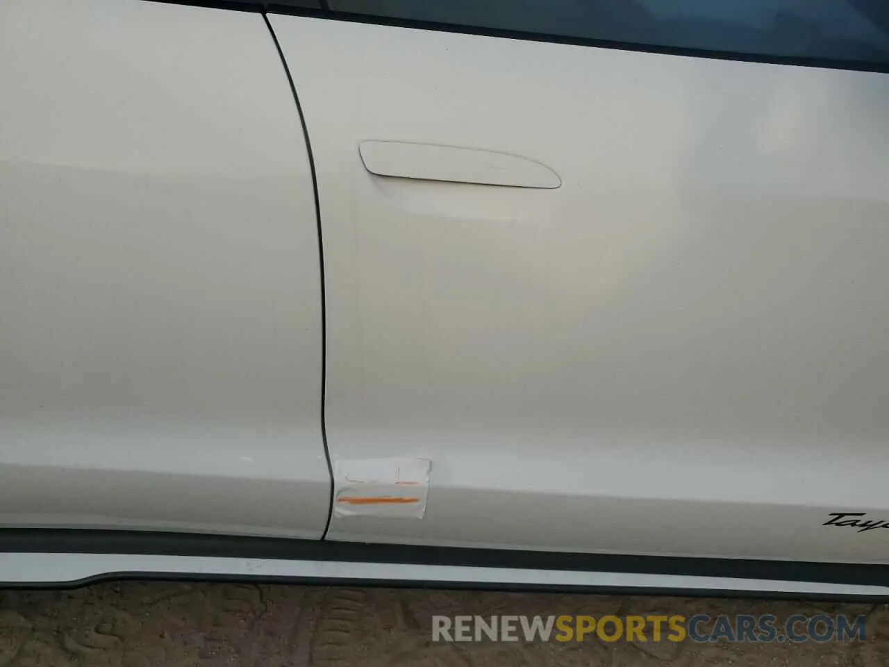 12 Photograph of a damaged car WP0AC2Y14MSA63376 PORSCHE TAYCAN 2021