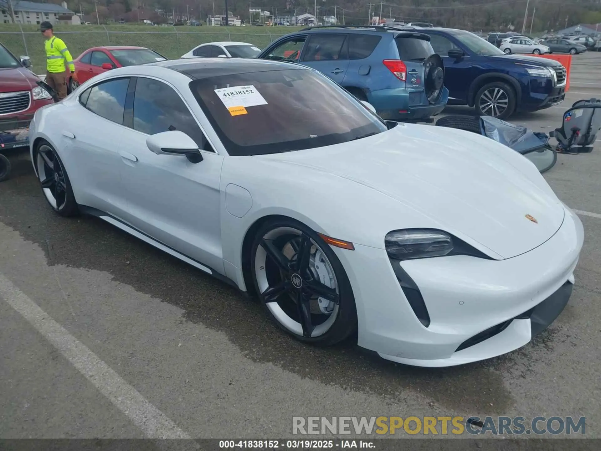 1 Photograph of a damaged car WP0AC2Y16MSA63752 PORSCHE TAYCAN 2021