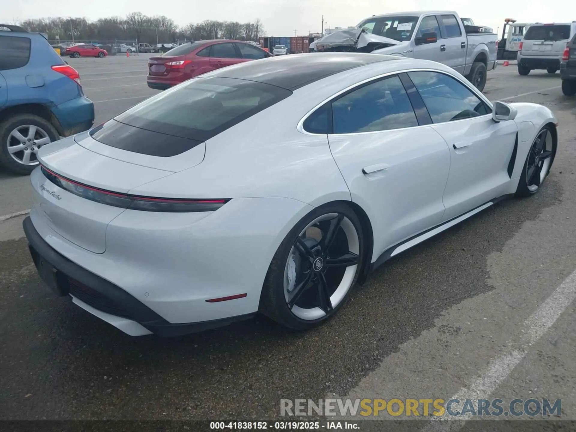 4 Photograph of a damaged car WP0AC2Y16MSA63752 PORSCHE TAYCAN 2021