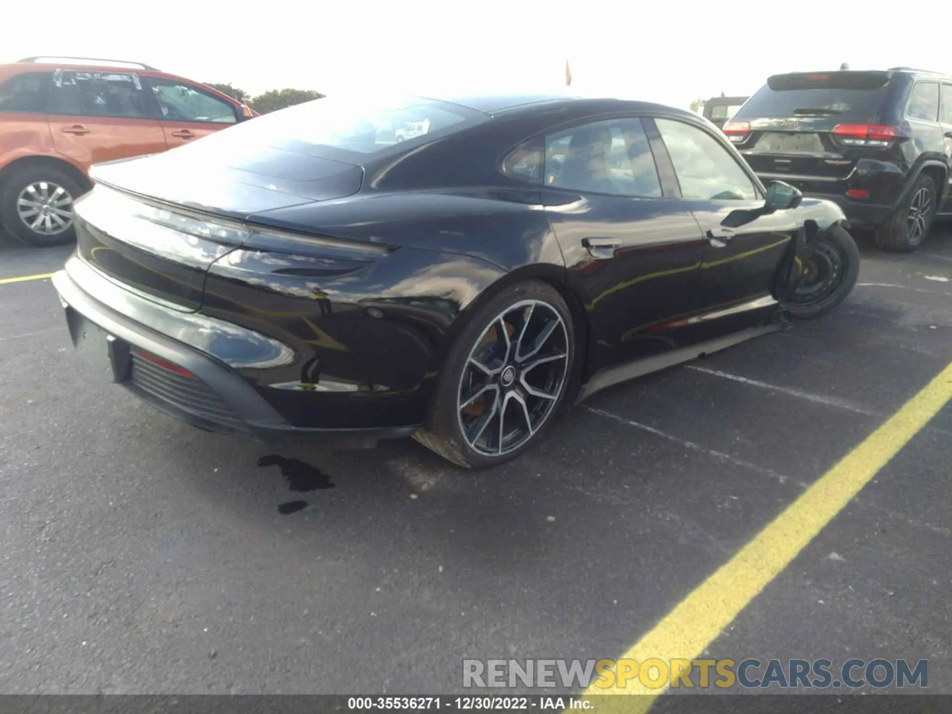 4 Photograph of a damaged car WP0AA2Y16NSA13375 PORSCHE TAYCAN 2022