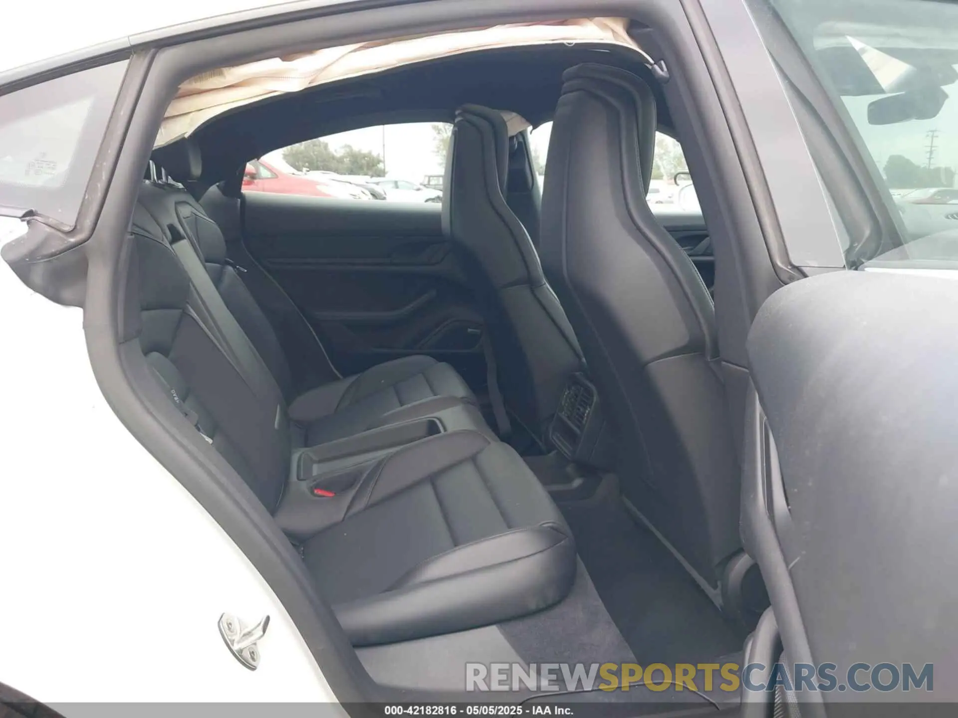 8 Photograph of a damaged car WP0AA2Y13RSA10794 PORSCHE TAYCAN 2024