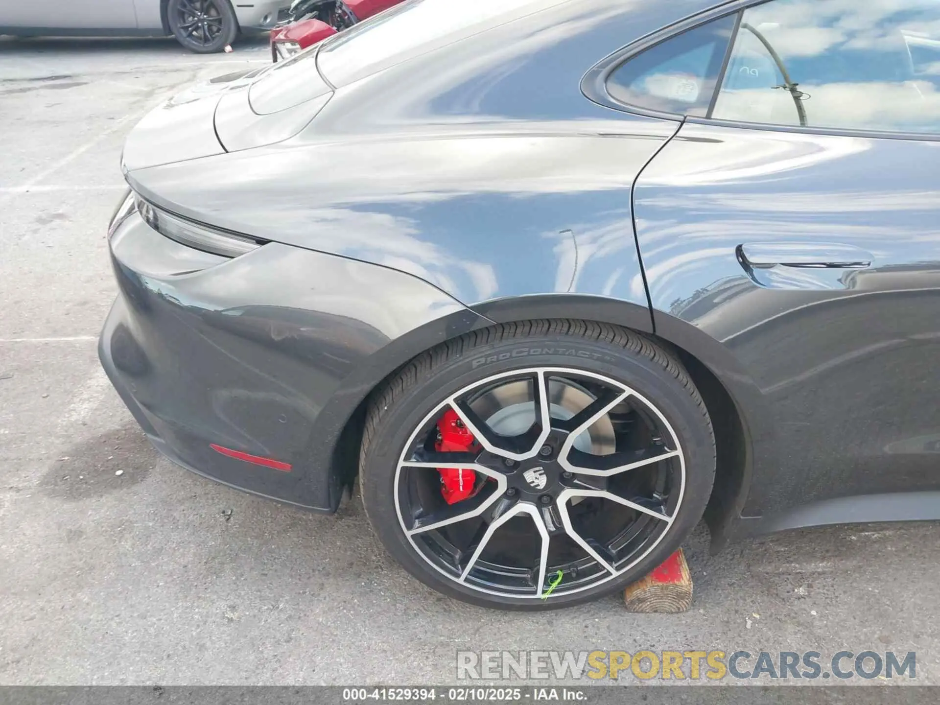 6 Photograph of a damaged car WP0AA2Y14SSA09465 PORSCHE TAYCAN 2025