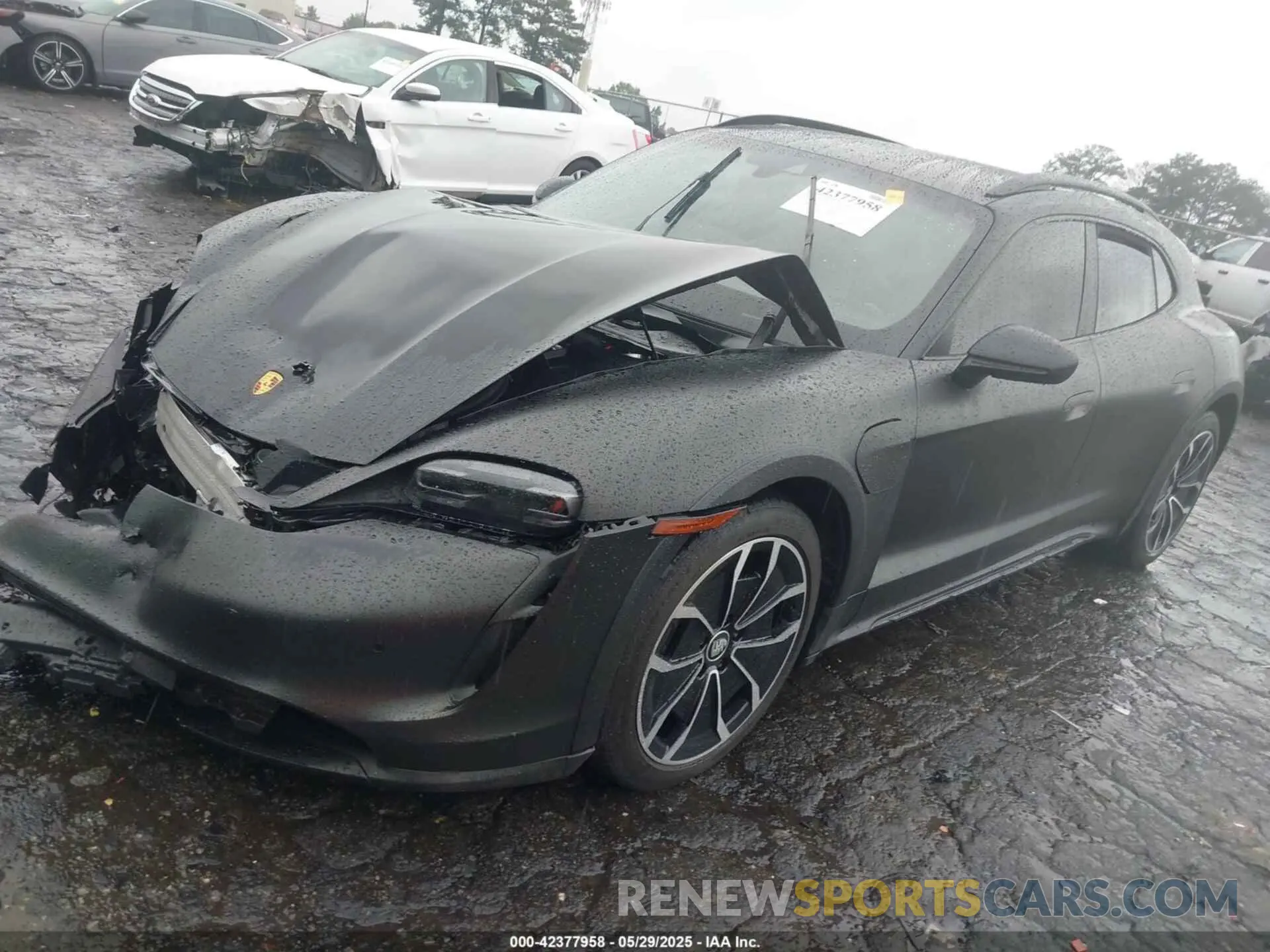 2 Photograph of a damaged car WP0BA2Y13NSA67396 PORSCHE TAYCAN CROSS TURISMO 2022
