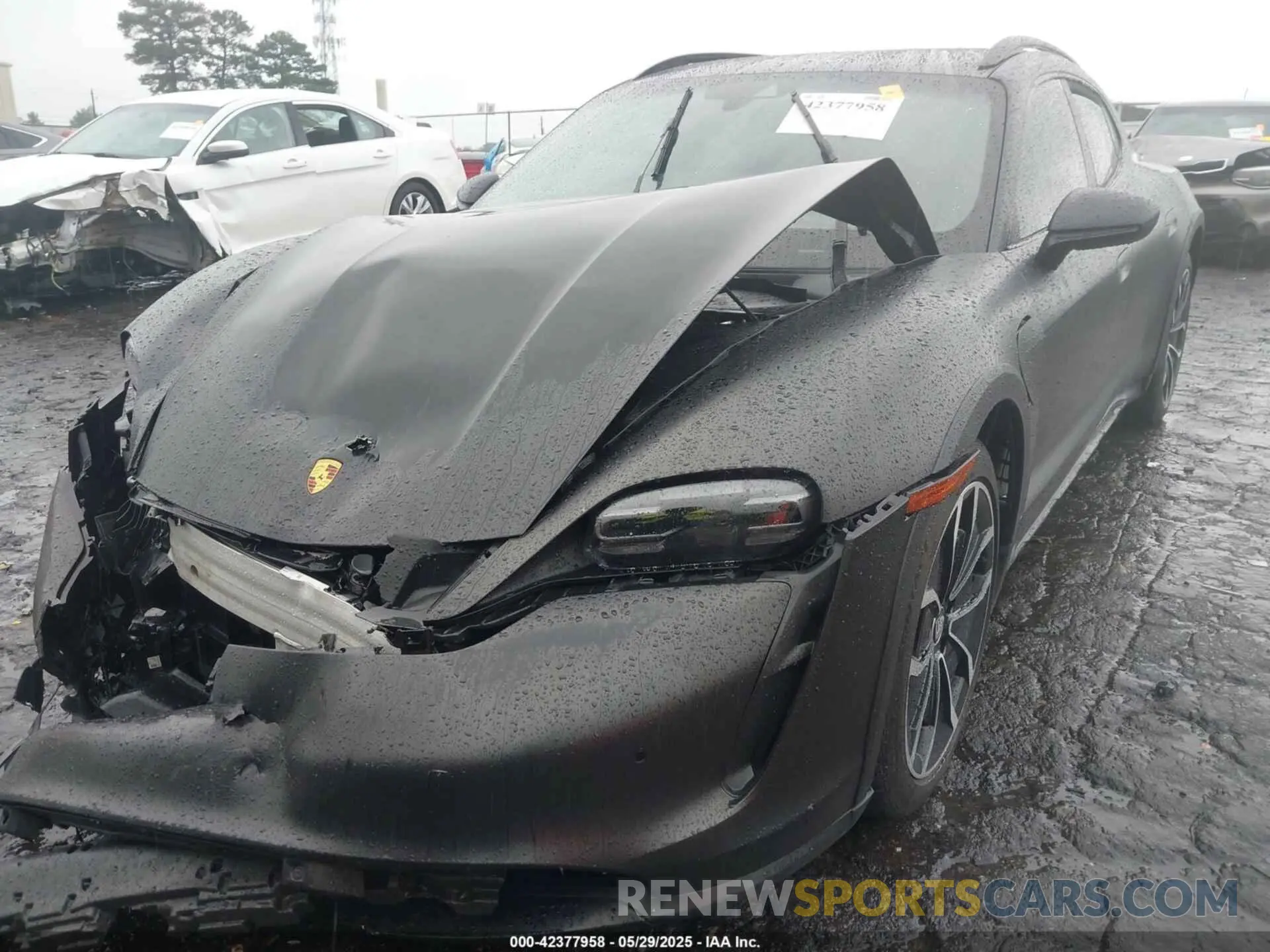 6 Photograph of a damaged car WP0BA2Y13NSA67396 PORSCHE TAYCAN CROSS TURISMO 2022