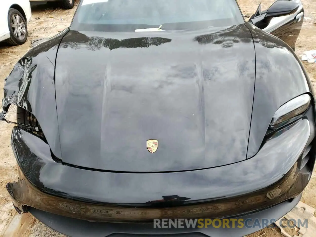 11 Photograph of a damaged car WP0AD2Y1XNSA59556 PORSCHE TAYCAN GTS 2022