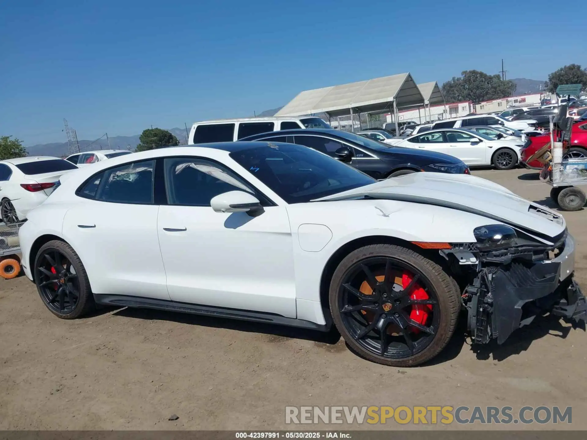 13 Photograph of a damaged car WP0CD2Y14PSA90216 PORSCHE TAYCAN SPORT TURISMO 2023