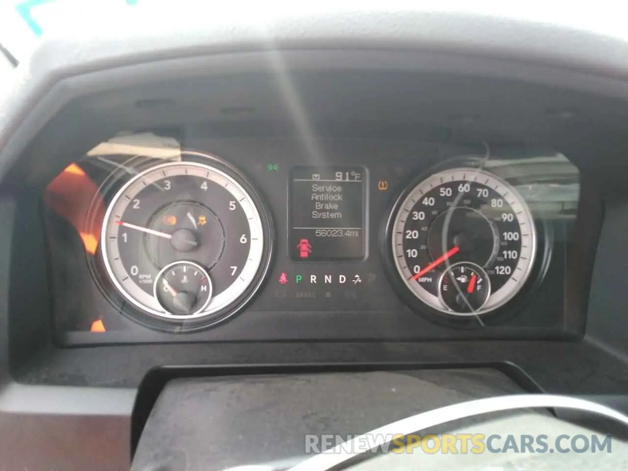 9 Photograph of a damaged car 1C6RR6FG0KS674474 RAM 1500 2019