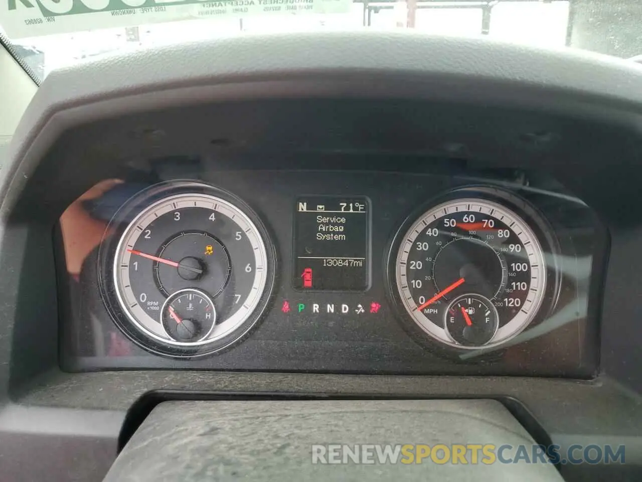 9 Photograph of a damaged car 1C6RR6FG2KS628063 RAM 1500 2019