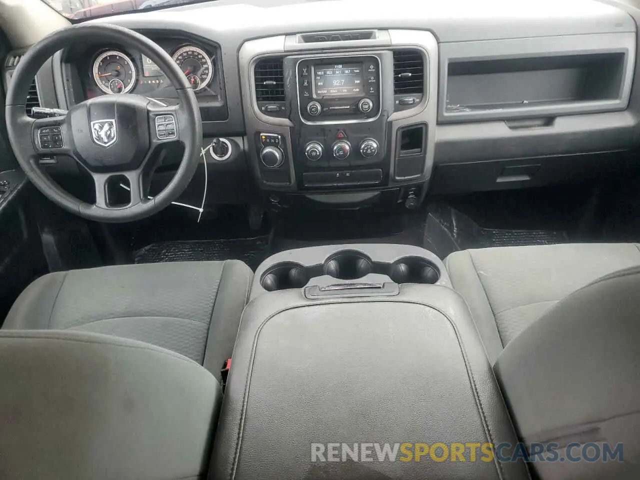 8 Photograph of a damaged car 1C6RR6FG4KS515019 RAM 1500 2019