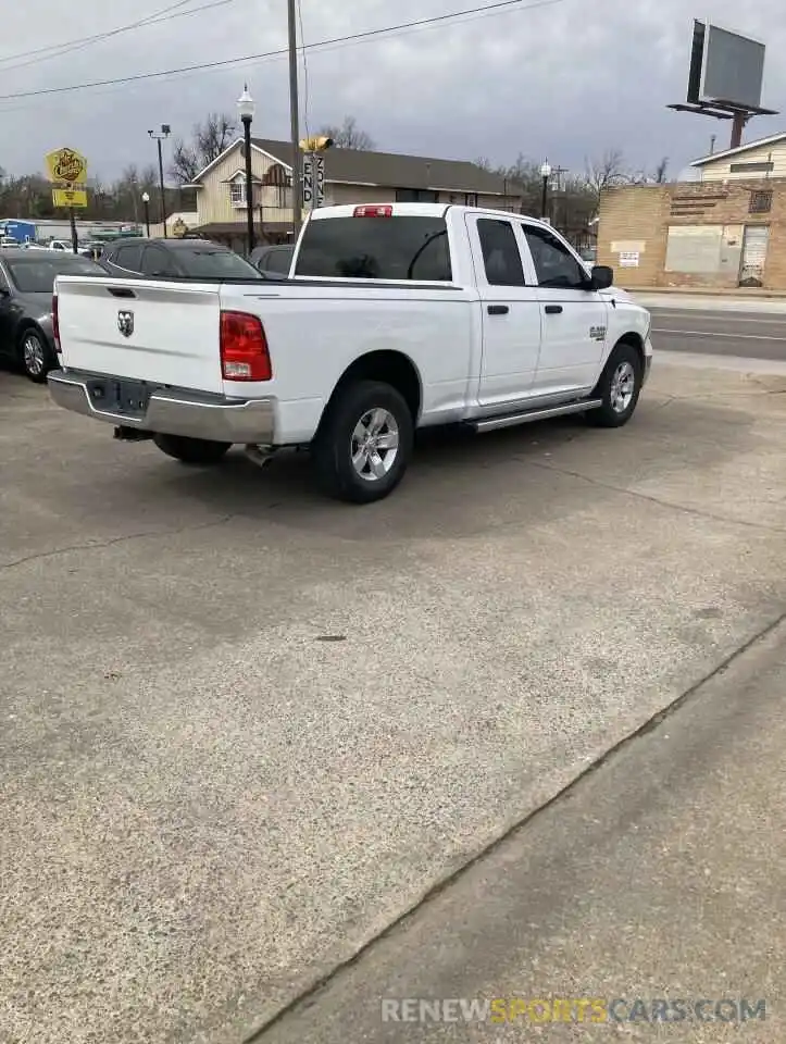 4 Photograph of a damaged car 1C6RR6FG4KS613533 RAM 1500 2019