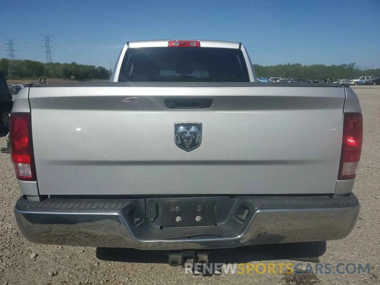 6 Photograph of a damaged car 1C6RR6FG6KS516074 RAM 1500 2019