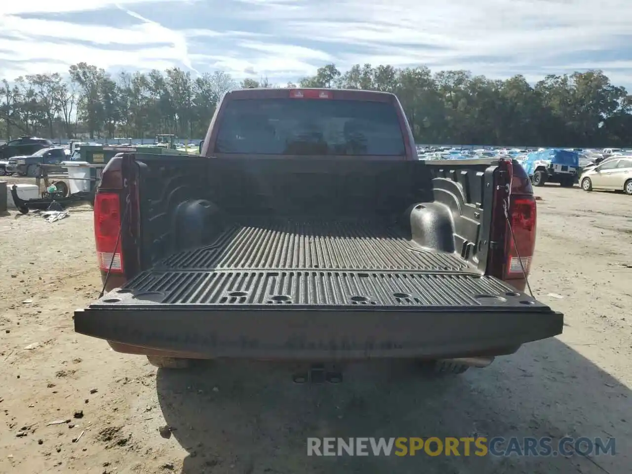 6 Photograph of a damaged car 1C6RR6FG6KS540293 RAM 1500 2019