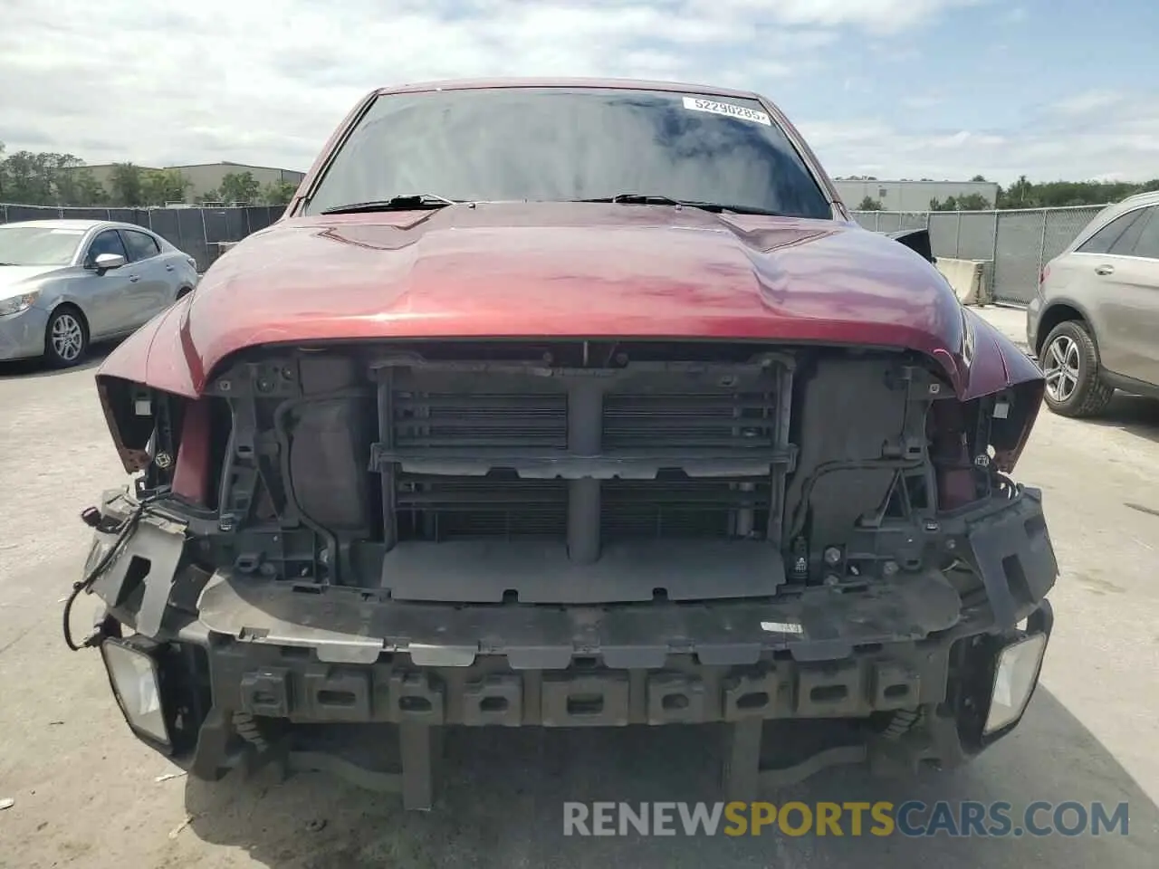 5 Photograph of a damaged car 1C6RR6FT0KS500546 RAM 1500 2019