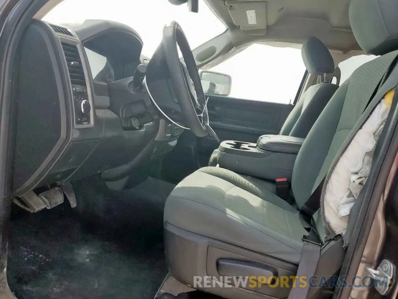 7 Photograph of a damaged car 1C6RR6FT8KS723658 RAM 1500 2019